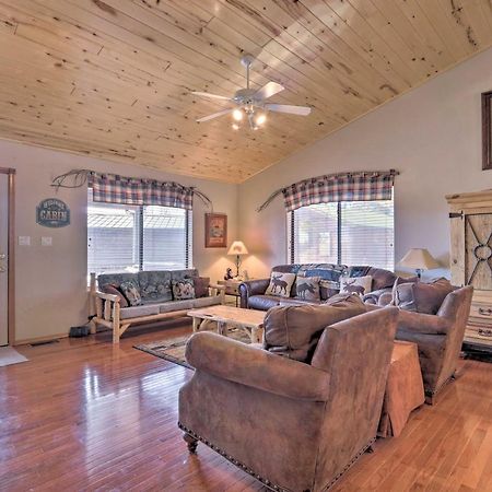 Bison Ranch Cabin With Pond On-Site Hike And Fish! Overgaard Bagian luar foto