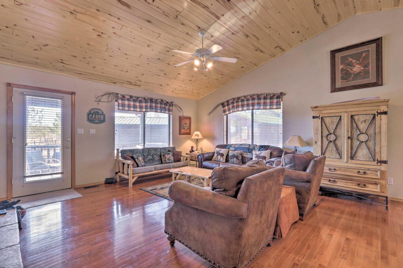 Bison Ranch Cabin With Pond On-Site Hike And Fish! Overgaard Bagian luar foto